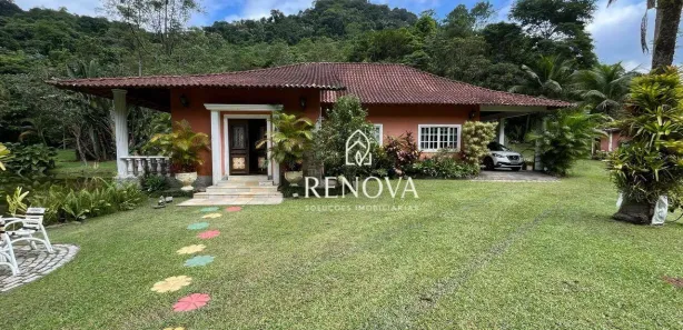Fazenda / Sítio / Chácara com 3 Quartos à venda, 650m² no Cantagalo, Guapimirim