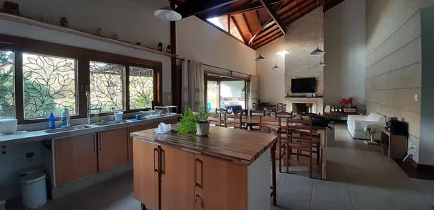 Fazenda / Sítio / Chácara com 3 Quartos à venda, 215m² no Cantão, Barra do Piraí