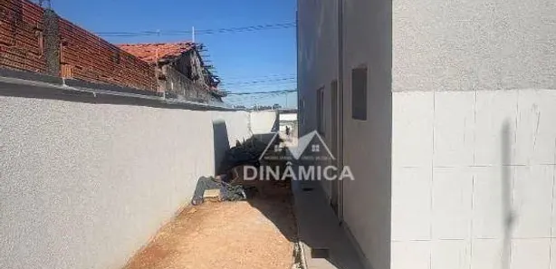 Sobrado com 2 Quartos à venda, 90m² no Jardim Maria Antonia (Nova Veneza), Sumaré