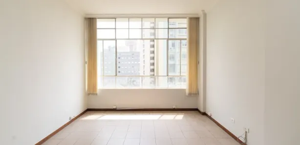 Conjunto Comercial / Sala à venda, 50m² no Centro, Curitiba