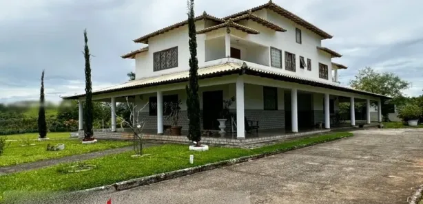 Fazenda / Sítio / Chácara com 4 Quartos à venda, 112000m² no Zona Rural, Tanguá