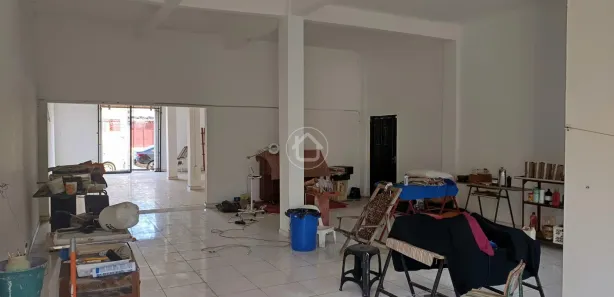 Conjunto Comercial / Sala com 5 Quartos à venda, 740m² no Vila Bandeirante, Campo Grande