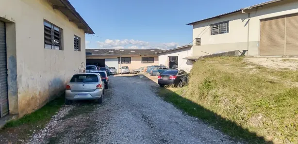 Galpão / Depósito / Armazém à venda, 2279m² no Roça Grande, Colombo