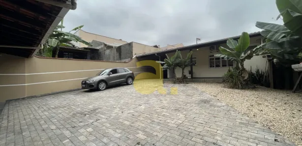 Casa com 3 Quartos à venda, 198m² no Água Verde, Blumenau