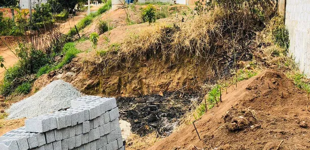 Terreno / Lote / Condomínio à venda, 409m² no Cardoso (Terra Preta), Mairiporã