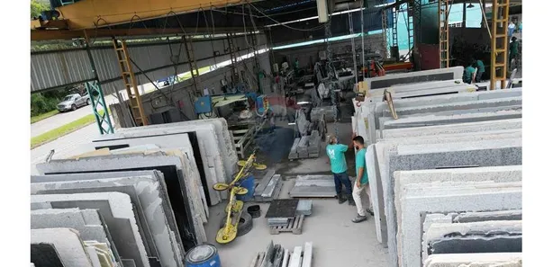 Galpão / Depósito / Armazém à venda, 3000m² no Parque Primavera, Poços de Caldas