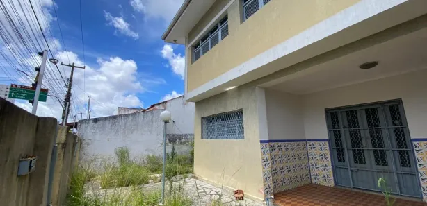 Casa com 4 Quartos para venda ou aluguel, 191m² no Jaguaribe, João Pessoa