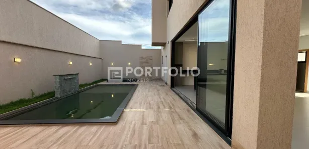 Casa de Condomínio com 4 Quartos à venda, 246m² no Jardins Capri, Senador Canedo