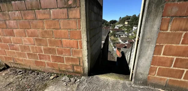 Terreno / Lote / Condomínio à venda, 300m² no Independência, Petrópolis