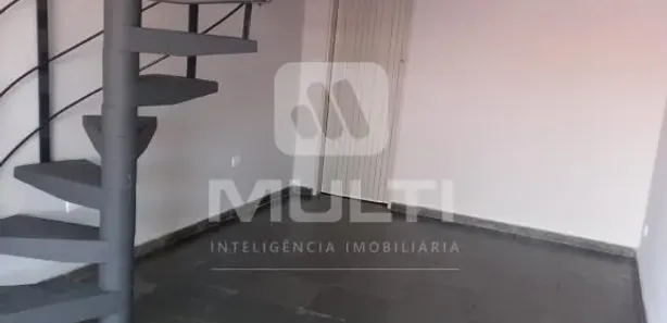 Loja / Salão / Ponto Comercial com 1 Quarto à venda, 30m² no Santa Mônica, Uberlândia