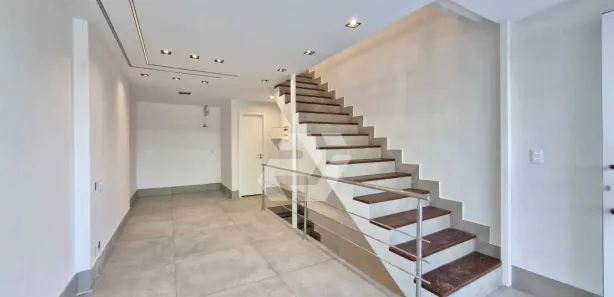 Loja / Salão / Ponto Comercial à venda, 83m² no Recreio dos Bandeirantes, Rio de Janeiro