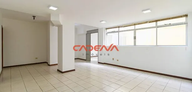 Conjunto Comercial / Sala para alugar, 50m² no Bacacheri, Curitiba