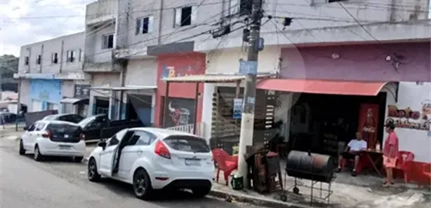 Loja / Salão / Ponto Comercial à venda, 900m² no Jardim Nova Poá, Poá