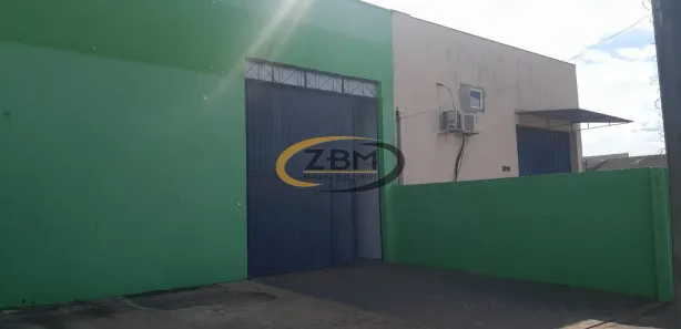 Galpão / Depósito / Armazém para alugar, 200m² no Jardim Riviera, Cambé
