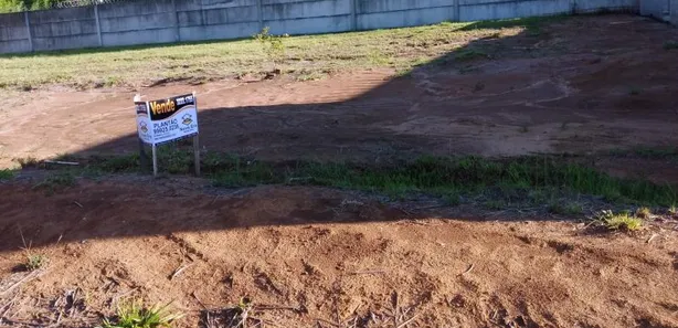 Terreno / Lote / Condomínio à venda, 612m² no Pé de Plátano, Santa Maria