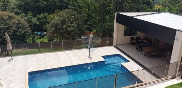 Fazenda / Sítio / Chácara com 3 Quartos à venda, 330m² no Colinas do Castelo, Jaguariúna