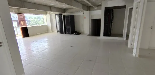 Andar / Laje corporativa com 4 Quartos para alugar, 600m² no Barra Olímpica, Rio de Janeiro