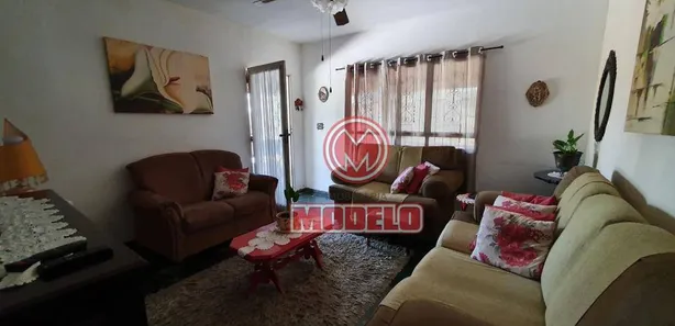 Fazenda / Sítio / Chácara com 3 Quartos à venda, 250m² no Estância Lago Azul (Ártemis), Piracicaba