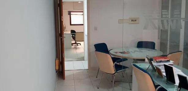 Conjunto Comercial / Sala à venda, 50m² no Pitangueiras, Lauro de Freitas
