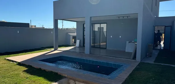 Casa de Condomínio com 3 Quartos à venda, 135m² no Jardins Capri, Senador Canedo