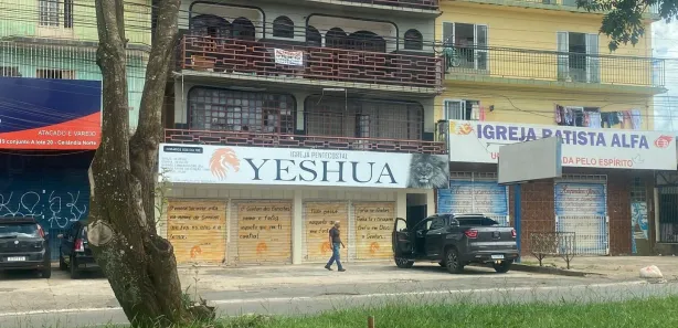 Prédio Inteiro com 1 Quarto à venda, 250m² no Ceilândia Norte, Brasília
