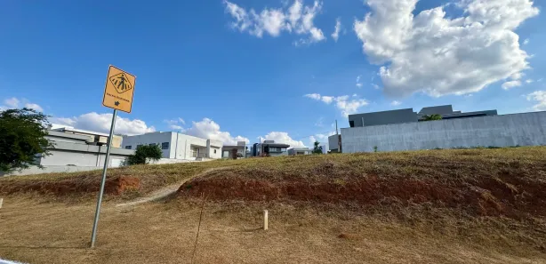 Terreno / Lote / Condomínio à venda, 400m² no Gran Park, Vespasiano