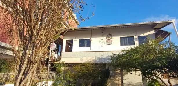 Casa com 2 Quartos para alugar, 55m² no Centro, Navegantes