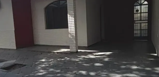 Casa com 3 Quartos para alugar, 200m² no Grã-Duquesa, Governador Valadares
