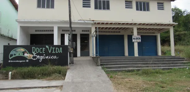 Loja / Salão / Ponto Comercial com 5 Quartos à venda, 450m² no Agrobrasil, Cachoeiras de Macacu