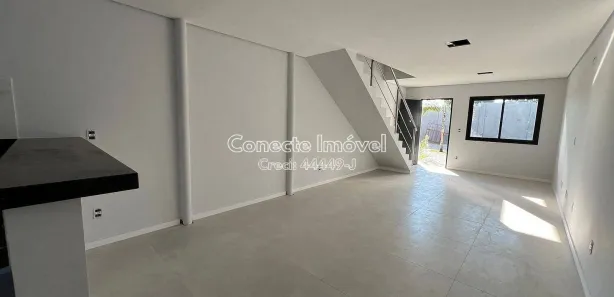 Sobrado com 2 Quartos à venda, 92m² no Jardim das Tulipas, Holambra