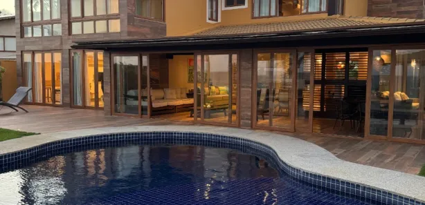 Casa de Condomínio com 6 Quartos à venda, 3200m² no Interlagos (Abrantes), Camaçari