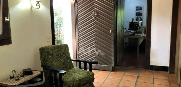 Fazenda / Sítio / Chácara com 3 Quartos para venda ou aluguel, 2400m² no Chácara São João, Carapicuíba