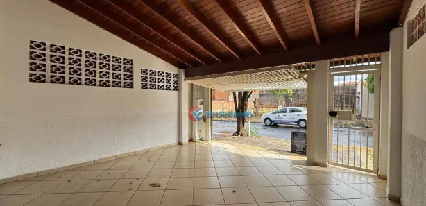 Casa com 3 Quartos para alugar, 140m² no Parque Residencial Casarão, Sumaré