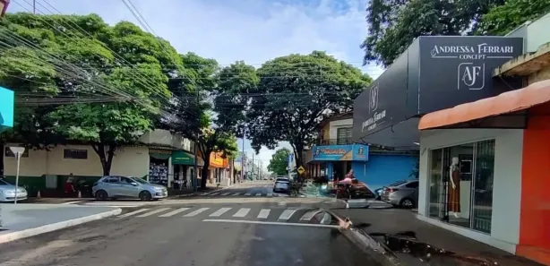 Prédio Inteiro à venda, 190m² no Paiçandu, Paiçandu