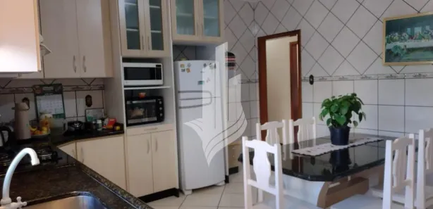 Casa com 3 Quartos à venda, 218m² no Itoupavazinha, Blumenau