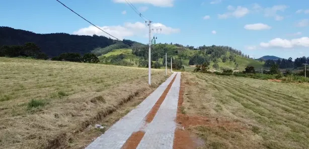 Terreno / Lote / Condomínio à venda, 2000m² no Zona Rural, Joanópolis