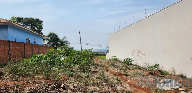 Terreno / Lote / Condomínio à venda, 405m² no Vila Santa Helena, Apucarana