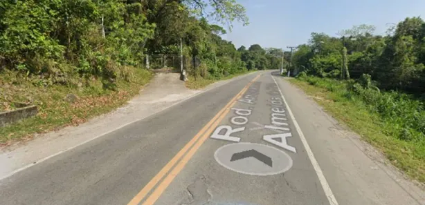 Terreno / Lote / Condomínio com 1 Quarto à venda, 545000m² no , Guarujá