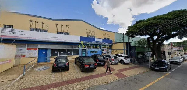 Galpão / Depósito / Armazém para venda ou aluguel, 734m² no Centro, Pindamonhangaba