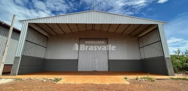 Galpão / Depósito / Armazém à venda, 900m² no Parque Ind. Alvisio Schneider, Corbélia