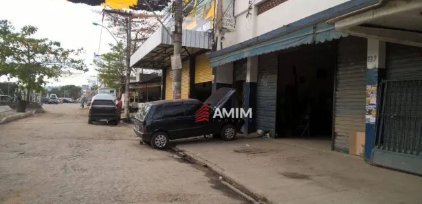 Loja / Salão / Ponto Comercial à venda, 280m² no Colubande, São Gonçalo