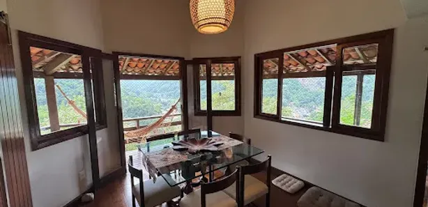 Casa de Condomínio com 3 Quartos para venda ou aluguel, 233m² no Itaipu, Niterói