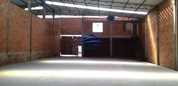 Loja / Salão / Ponto Comercial com 1 Quarto para alugar, 550m² no Calaboca (Inoã), Maricá