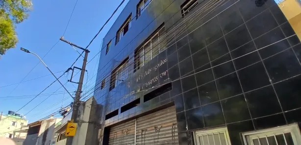 Prédio Inteiro com 7 Quartos à venda, 559m² no Centro, Diadema