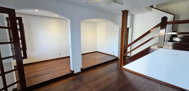 Casa com 2 Quartos para alugar, 72m² no Jardim Flamboyant, Cabo Frio