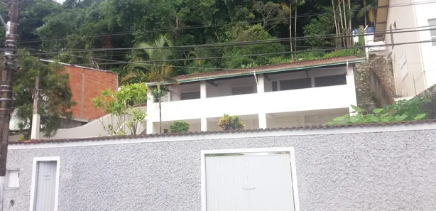 Sobrado com 1 Quarto à venda, 171m² no Morro dos Barbosas, São Vicente