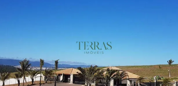 Casa de Condomínio com 4 Quartos à venda, 410m² no Serra Azul, 