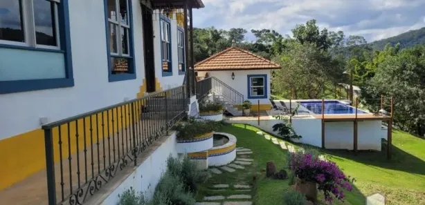 Fazenda / Sítio / Chácara com 4 Quartos à venda, 250m² no Pedro do Rio, Petrópolis