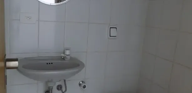 Conjunto Comercial / Sala para alugar, 29m² no Centro, Curitiba