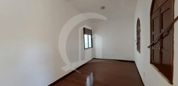 Casa com 3 Quartos para alugar, 250m² no Suíça, Aracaju